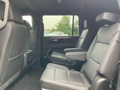 2026 Chevrolet Suburban 4WD LT