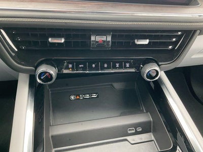 2025 Chevrolet Tahoe 4WD Premier