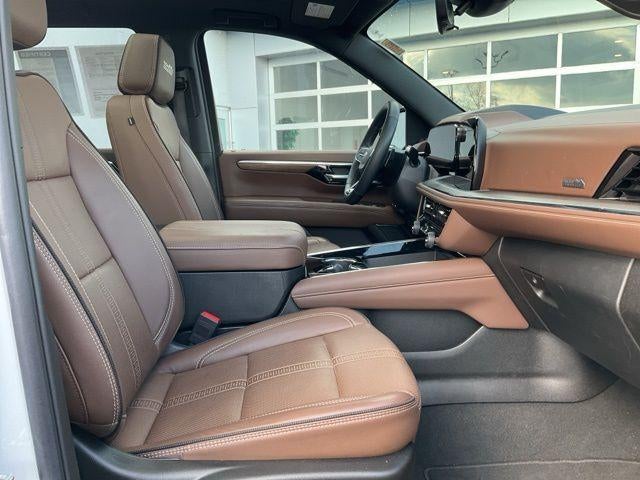 2025 Chevrolet Tahoe 4WD High Country