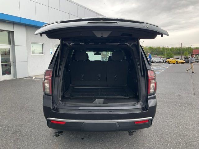 2022 Chevrolet Suburban 4WD LT