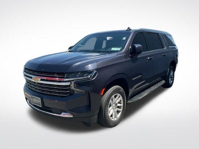 2022 Chevrolet Suburban 4WD LT