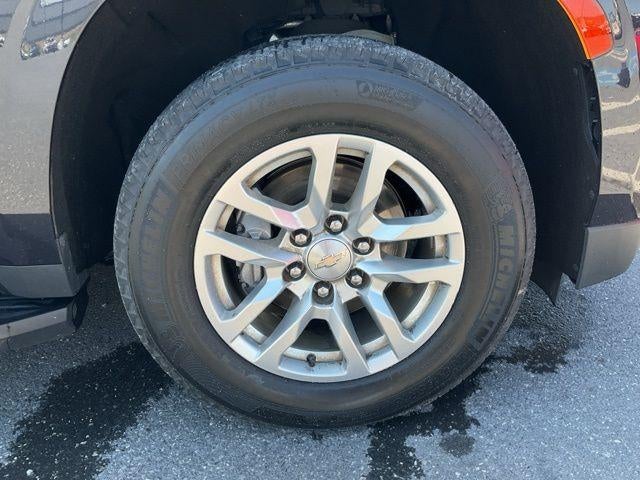 2022 Chevrolet Suburban 4WD LT