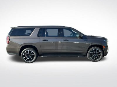 2021 Chevrolet Suburban 4WD RST