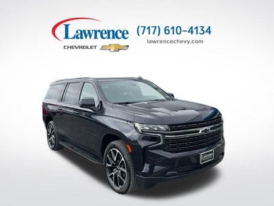 2022 Chevrolet Suburban 4WD RST