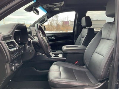 2022 Chevrolet Suburban 4WD RST