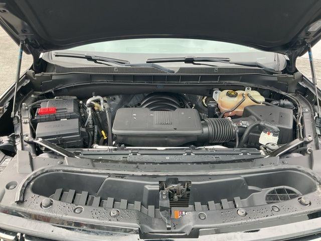 2022 Chevrolet Suburban 4WD RST