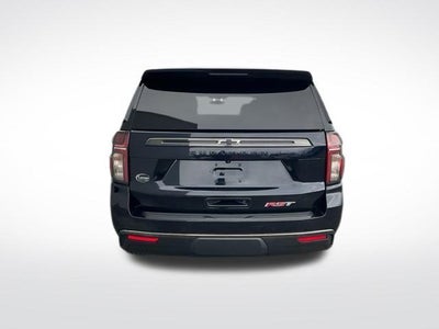 2022 Chevrolet Suburban 4WD RST