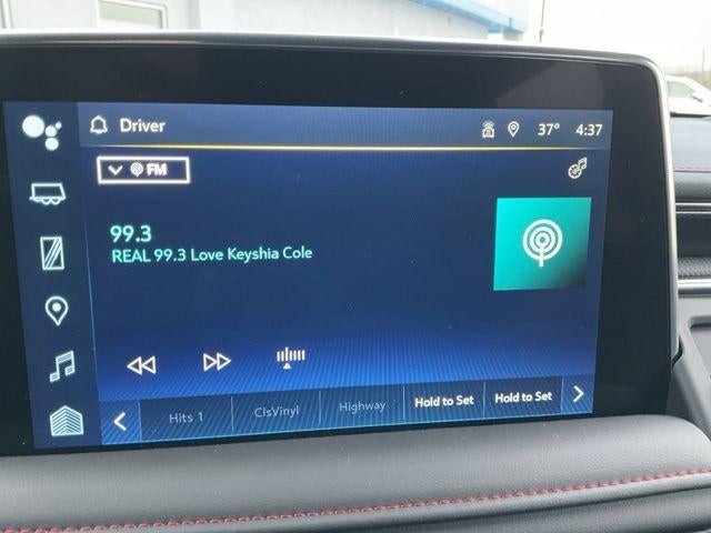 2024 Chevrolet Suburban 4WD RST