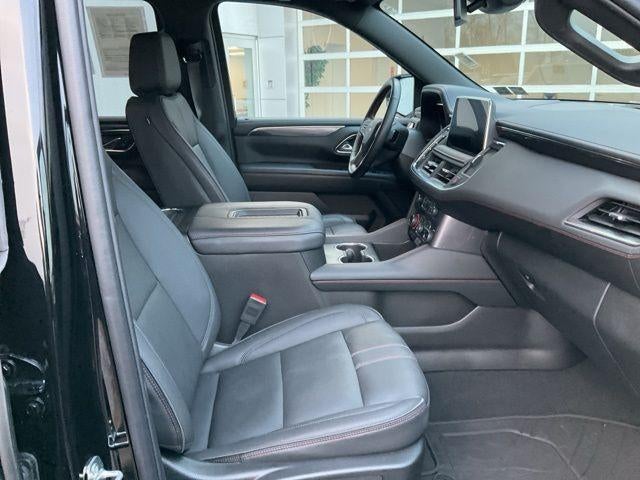 2024 Chevrolet Suburban 4WD RST