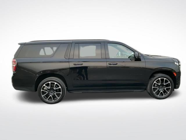2024 Chevrolet Suburban 4WD RST