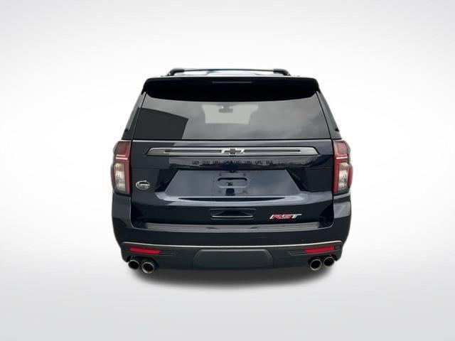 2022 Chevrolet Suburban 4WD RST