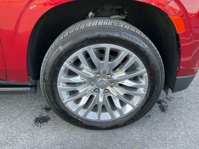 2024 Chevrolet Suburban 4WD Premier