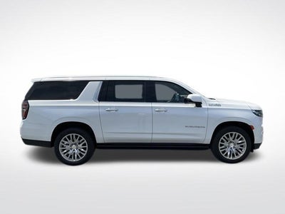2023 Chevrolet Suburban 4WD High Country