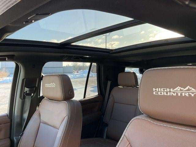 2023 Chevrolet Tahoe 4WD High Country