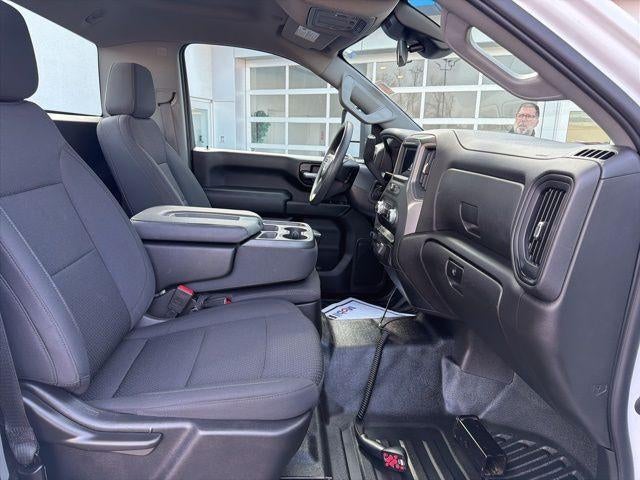 2024 GMC Sierra 2500 HD Regular Cab Long Box 4-Wheel Drive Pro