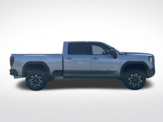 2026 GMC Sierra 2500 HD Crew Cab Standard Box 4-Wheel Drive AT4X