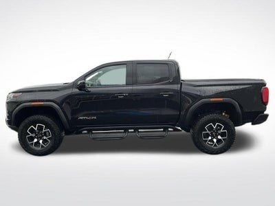 2024 GMC Canyon Crew Cab Short Box 4-Wheel Drive AT4X
