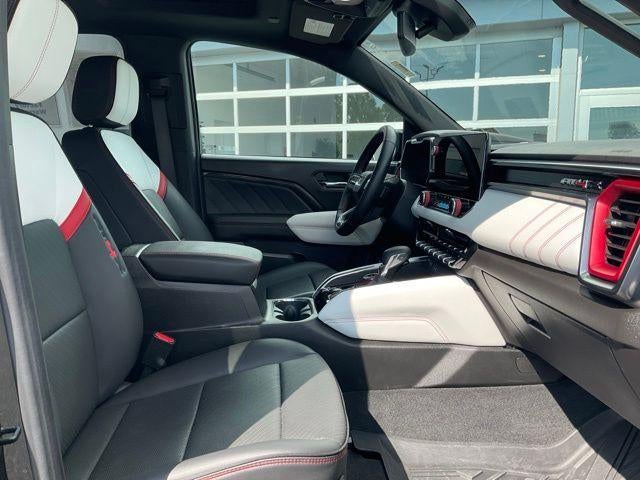 2024 GMC Canyon Crew Cab Short Box 4-Wheel Drive AT4X