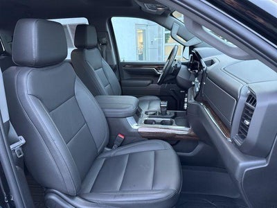 2024 GMC Sierra 1500 Crew Cab Short Box 4-Wheel Drive Elevation 3SB