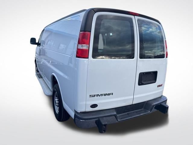 2019 GMC Savana Cargo 2500 2500 Regular Wheelbase Rear-Wheel Drive