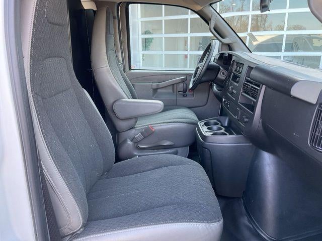 2024 GMC Savana Cargo 2500 2500 Regular Wheelbase Rear-Wheel Drive