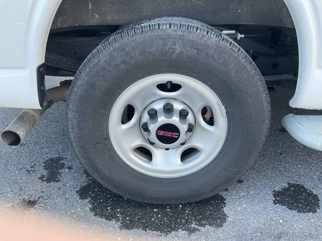 2024 GMC Savana Cargo 2500 2500 Regular Wheelbase Rear-Wheel Drive