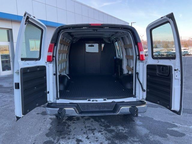 2024 GMC Savana Cargo 2500 2500 Regular Wheelbase Rear-Wheel Drive