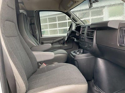 2024 GMC Savana Cargo 2500 2500 Regular Wheelbase Rear-Wheel Drive