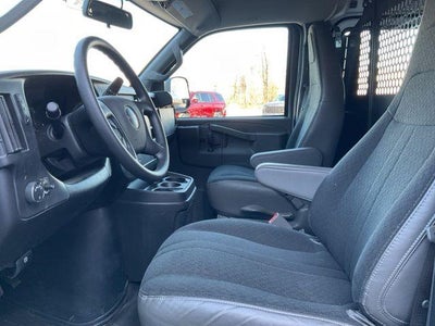 2024 GMC Savana Cargo 2500 2500 Regular Wheelbase Rear-Wheel Drive