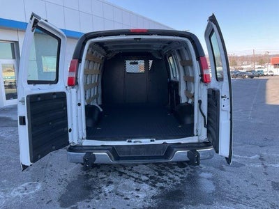 2024 GMC Savana Cargo 2500 2500 Regular Wheelbase Rear-Wheel Drive
