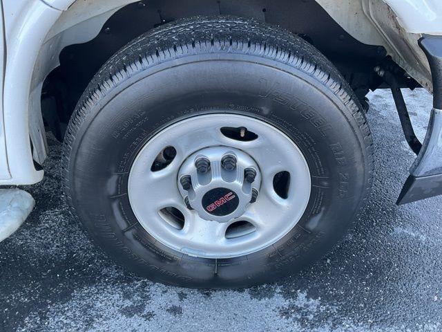 2024 GMC Savana Cargo 2500 2500 Regular Wheelbase Rear-Wheel Drive