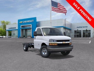 2026 Chevrolet Express Cutaway 3500 Base