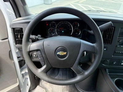 2025 Chevrolet Express Cutaway 3500 Base