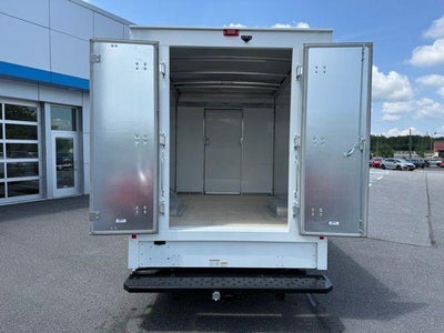 2025 Chevrolet Express Cutaway 3500 Base