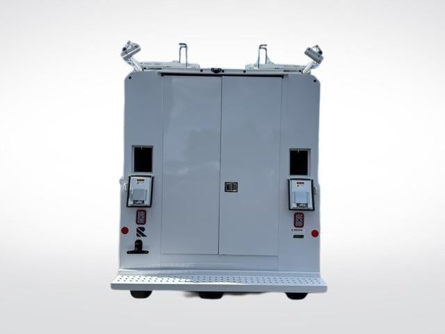 2025 Chevrolet Express Cutaway 3500 Base