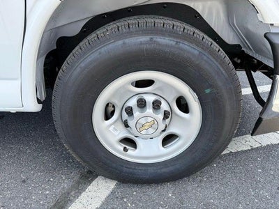 2025 Chevrolet Express Cutaway 3500 Base