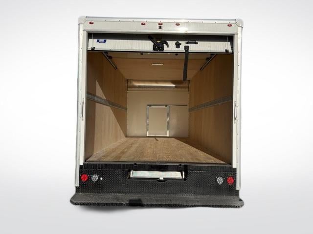 2025 Chevrolet Express Cutaway 3500 Base