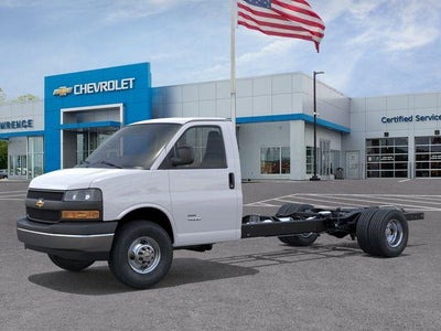 2026 Chevrolet Express Cutaway 3500 Base