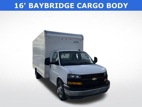 2025 Chevrolet Express Cutaway 3500 Base