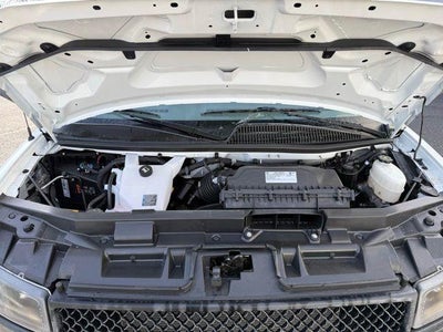 2025 Chevrolet Express Cutaway 3500 Base