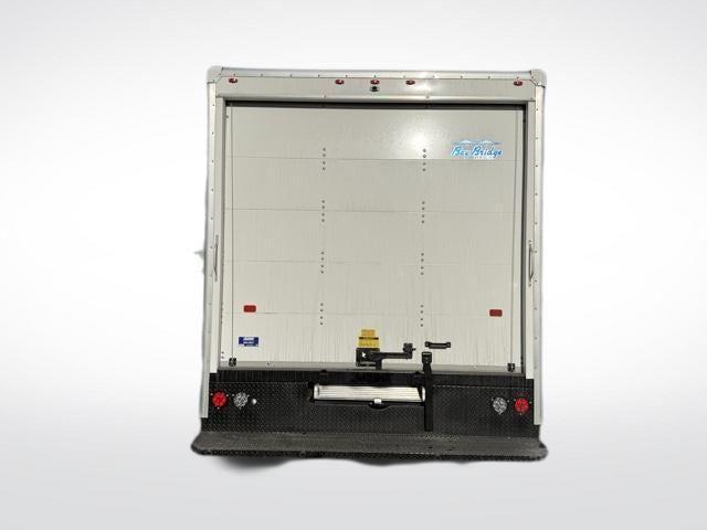 2025 Chevrolet Express Cutaway 3500 Base