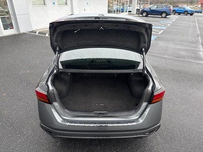 2019 Nissan Altima 2.5 SR AWD Sedan