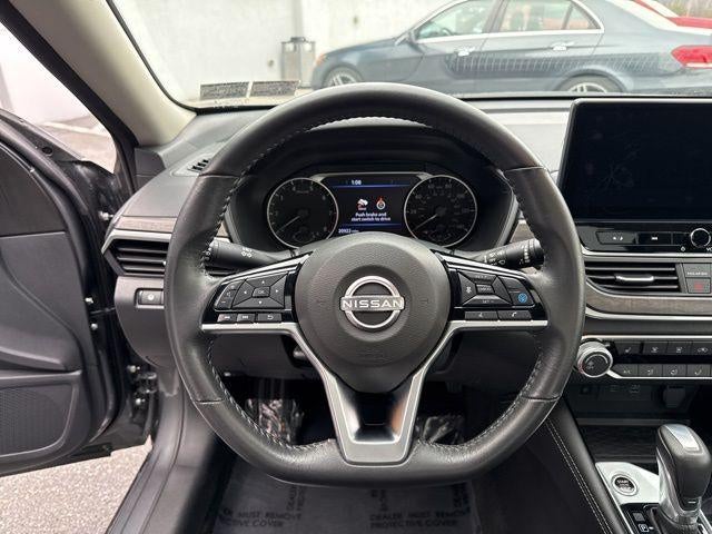 2024 Nissan Altima 2.5 SV Sedan