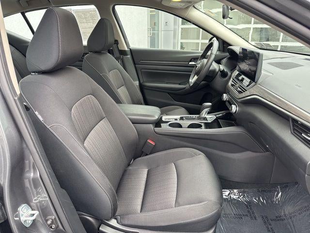 2024 Nissan Altima 2.5 SV Sedan