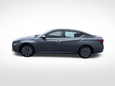 2024 Nissan Altima 2.5 SV Sedan