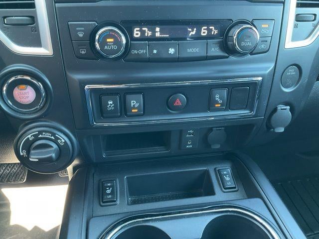 2018 Nissan Titan 4x4 Crew Cab SV