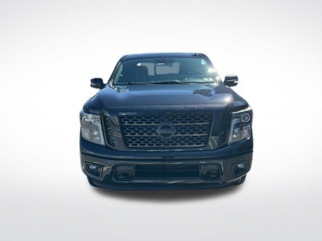 2018 Nissan Titan 4x4 Crew Cab SV