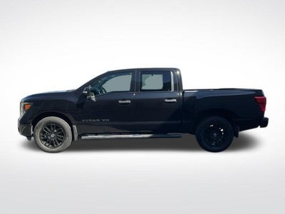 2018 Nissan Titan 4x4 Crew Cab SV