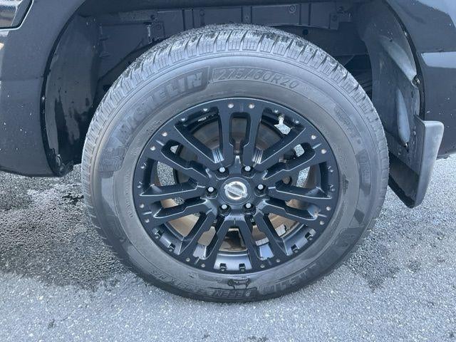 2018 Nissan Titan 4x4 Crew Cab SV