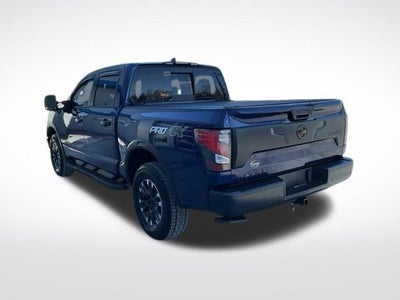 2024 Nissan Titan 4x4 Crew Cab PRO-4X